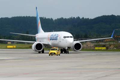 Lotnisko w Balicach bije rekordy frekwencji, tłoczno w powietrzu i na ziemi - zdjęcie 21