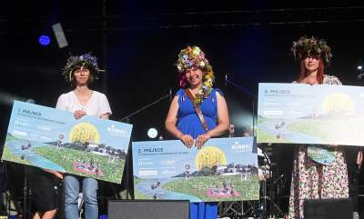 Turystów zachwycają krakowskie Wianki, letnie przesilenie pod Wawelem - zdjęcie 6