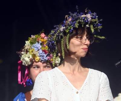 Turystów zachwycają krakowskie Wianki, letnie przesilenie pod Wawelem - zdjęcie 7