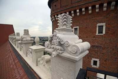 Piękny taras widokowy na Wawelu, każdy może tu wejść - zdjęcie 8