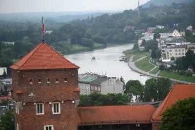 Piękny taras widokowy na Wawelu, każdy może tu wejść - zdjęcie 30