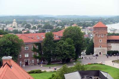 Piękny taras widokowy na Wawelu, każdy może tu wejść - zdjęcie 15