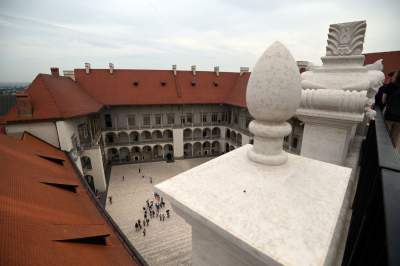 Piękny taras widokowy na Wawelu, każdy może tu wejść - zdjęcie 34