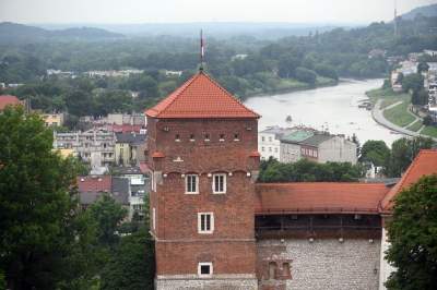 Piękny taras widokowy na Wawelu, każdy może tu wejść - zdjęcie 18