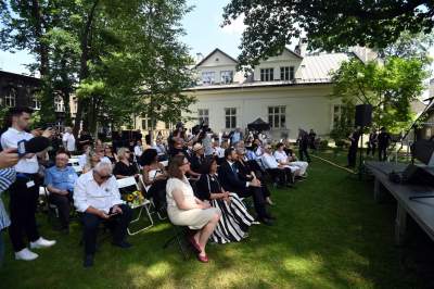 Otwarcie gabinetu Mrożka w Bibliotece Kraków, z udziałem żony pisarza - zdjęcie 8