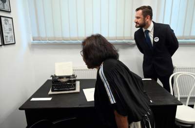 Otwarcie gabinetu Mrożka w Bibliotece Kraków, z udziałem żony pisarza - zdjęcie 20