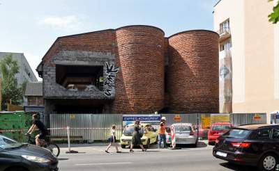 Wreszcie zburzą najbrzydszy budynek w Krowodrzy - zdjęcie 6