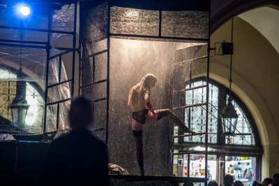 Taki pokaz na Rynku przed Sukiennicami, widzowie zachwyceni - zdjęcie 7