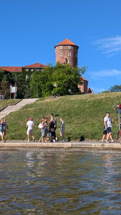 Kraków z rewelacyjnej perspektywy! Kajakiem po Wiśle od zapory do zapory - zdjęcie 25