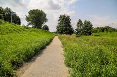 Aktywiści protestowali przeciwko budowie, powstała piękna trasa rowerowa w Krakowie - zdjęcie 14