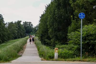 Aktywiści protestowali przeciwko budowie, powstała piękna trasa rowerowa w Krakowie - zdjęcie 33