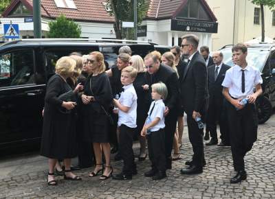 Ostatnia droga Jerzego Stuhra. Uroczystościom przewodniczył metropolita łódzki - zdjęcie 6