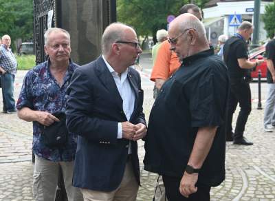 Ostatnia droga Jerzego Stuhra. Uroczystościom przewodniczył metropolita łódzki - zdjęcie 5