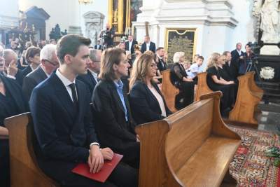 Ostatnia droga Jerzego Stuhra. Uroczystościom przewodniczył metropolita łódzki - zdjęcie 23