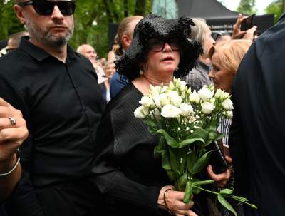 Ostatnia droga Jerzego Stuhra. Uroczystościom przewodniczył metropolita łódzki - zdjęcie 26