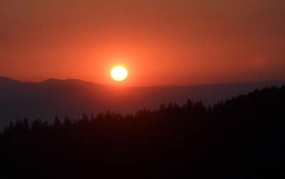 Piękny punkt widokowy, cudne wschody słońca. Coś jednak popsuło tu krajobraz... - zdjęcie 22