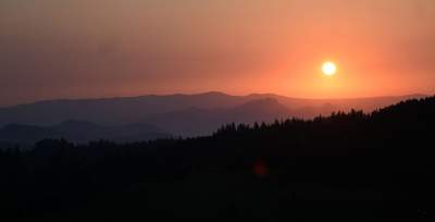 Piękny punkt widokowy, cudne wschody słońca. Coś jednak popsuło tu krajobraz... - zdjęcie 26