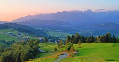 Piękny punkt widokowy, cudne wschody słońca. Coś jednak popsuło tu krajobraz... - zdjęcie 6