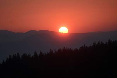 Piękny punkt widokowy, cudne wschody słońca. Coś jednak popsuło tu krajobraz... - zdjęcie 16