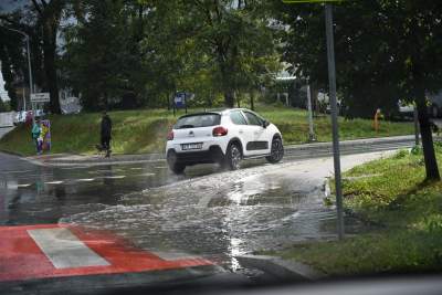 Ulewa w Krakowie: zalany wiadukt na Prądnickiej - zdjęcie 9