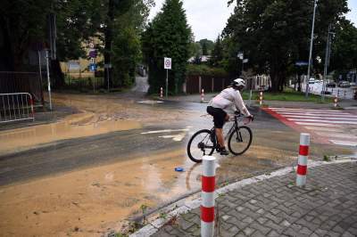 W sobotę Boris w Krakowie nie tak groźny, drobne podtopienia - zdjęcie 1