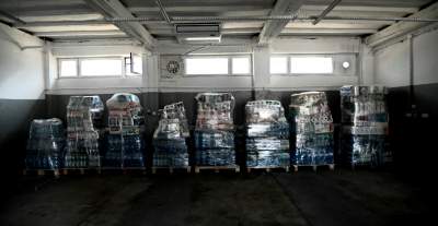 Co przekazują Krakowianie dla powodzian? Magazyn się zapełnia - zdjęcie 14