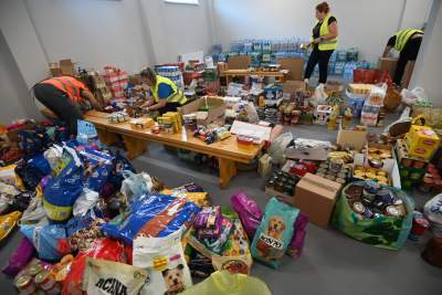 Co przekazują Krakowianie dla powodzian? Magazyn się zapełnia - zdjęcie 1