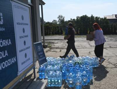 Co przekazują Krakowianie dla powodzian? Magazyn się zapełnia - zdjęcie 28