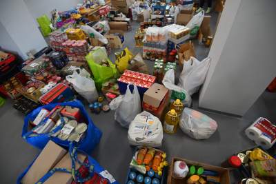 Co przekazują Krakowianie dla powodzian? Magazyn się zapełnia - zdjęcie 11