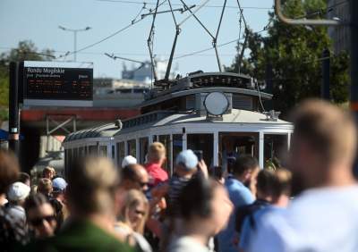 Tłumy czekały na te tramwaje, ostatnia w tym roku okazja... - zdjęcie 26