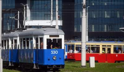 Tłumy czekały na te tramwaje, ostatnia w tym roku okazja... - zdjęcie 17