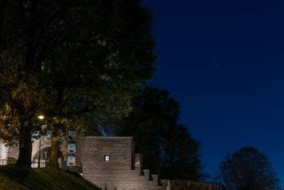 Najjaśniejsza kometa ostatnich lat nad Krakowem, można jeszcze ją zobaczyć - zdjęcie 3