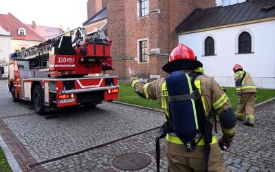 Akcja Straży Pożarnej w Bazylice Bożego Ciała na Kazimierzu. Ćwiczenia - zdjęcie 11