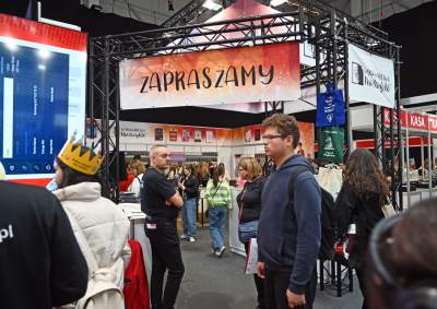 Zaczęło się książkowe szaleństwo w Krakowie. Szykujecie się? - zdjęcie 16