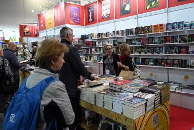 Zaczęło się książkowe szaleństwo w Krakowie. Szykujecie się? - zdjęcie 4