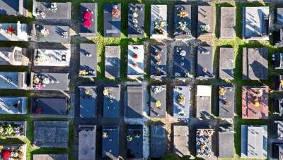 Krakowskie cmentarze: zabytkowe, nowoczesne, zaskakujące - zdjęcie 2
