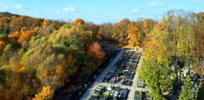 Krakowskie cmentarze: zabytkowe, nowoczesne, zaskakujące - zdjęcie 4