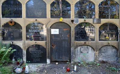 Krakowskie cmentarze: zabytkowe, nowoczesne, zaskakujące - zdjęcie 21