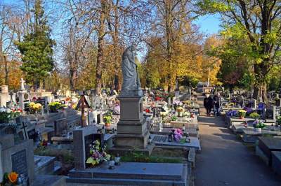 Krakowskie cmentarze: zabytkowe, nowoczesne, zaskakujące - zdjęcie 48