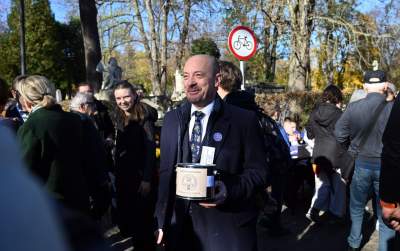 Krakowianie nie zawiedli, kwesta na Cmentarzu Rakowickim - zdjęcie 8