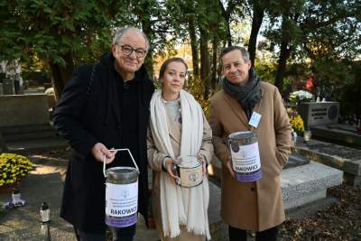 Krakowianie nie zawiedli, kwesta na Cmentarzu Rakowickim - zdjęcie 7