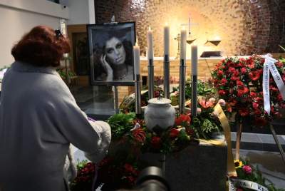 Kraków pożegnał wybitną i uwielbianą aktorkę Elżbietę Zającównę - zdjęcie 4