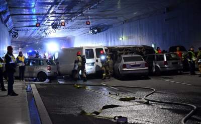 Akcja w tunelu w Dziekanowicach na budowie Północnej Obwodnicy Krakowa - zdjęcie 13