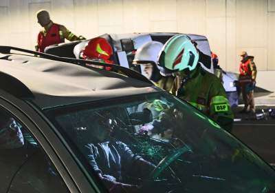 Akcja w tunelu w Dziekanowicach na budowie Północnej Obwodnicy Krakowa - zdjęcie 18