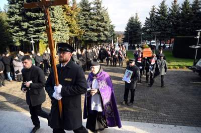 Kibice i przyjaciele pożegnali Artura Sarnata, był bramkarzem Wisły Kraków - zdjęcie 8
