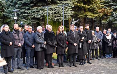 Kibice i przyjaciele pożegnali Artura Sarnata, był bramkarzem Wisły Kraków - zdjęcie 6