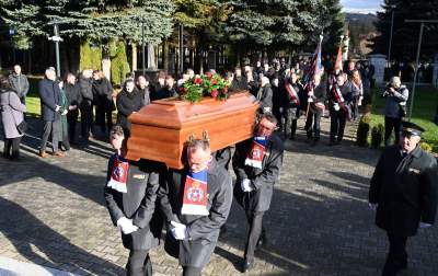 Kibice i przyjaciele pożegnali Artura Sarnata, był bramkarzem Wisły Kraków - zdjęcie 10