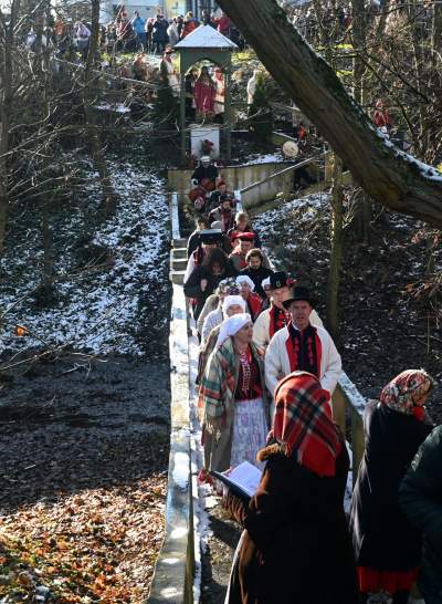 Osadzanie chochoła: ta krakowska tradycja nie ma nic wspólnego z ludowymi obrzędami - zdjęcie 14