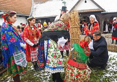 Osadzanie chochoła: ta krakowska tradycja nie ma nic wspólnego z ludowymi obrzędami - zdjęcie 20