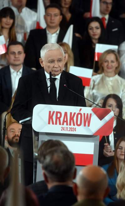 PiS ma swojego kandydata na prezydenta RP. Udają, że jest "obywatelski" - zdjęcie 14